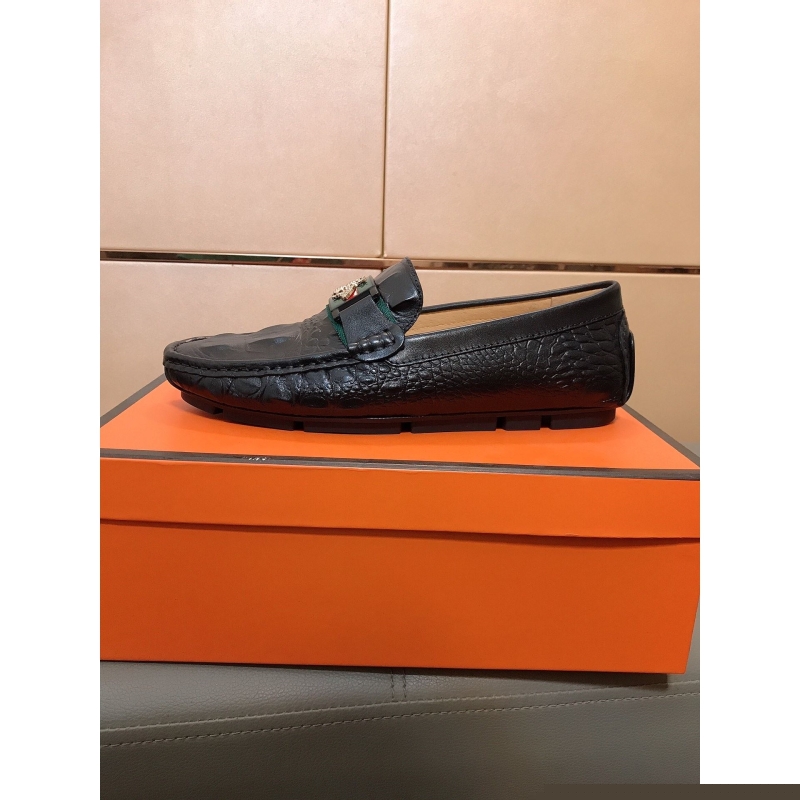G*u*i leather shoes